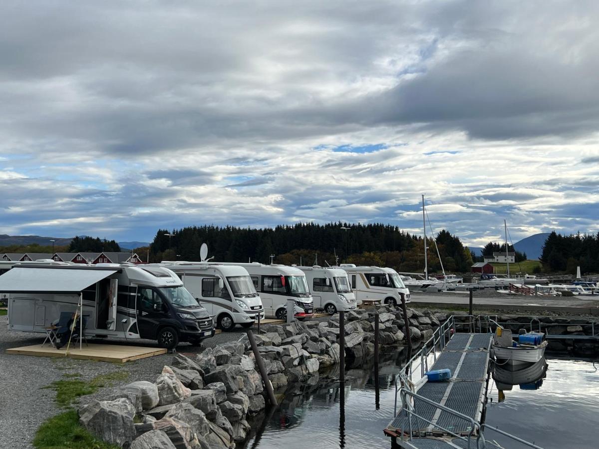 Bud Camping Eksteriør bilde